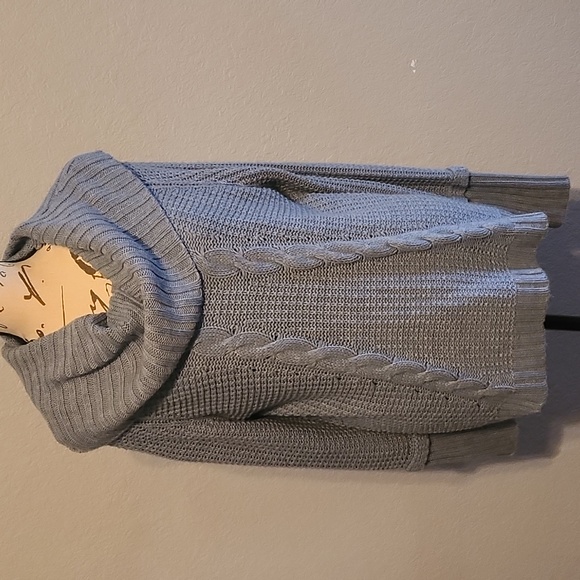 Ivanka Trump - Picture 1 of 7